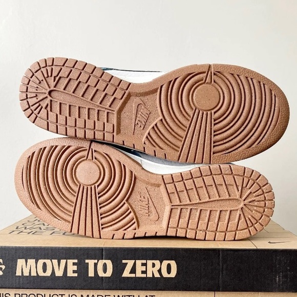 nike dunk low next nature toasty rift